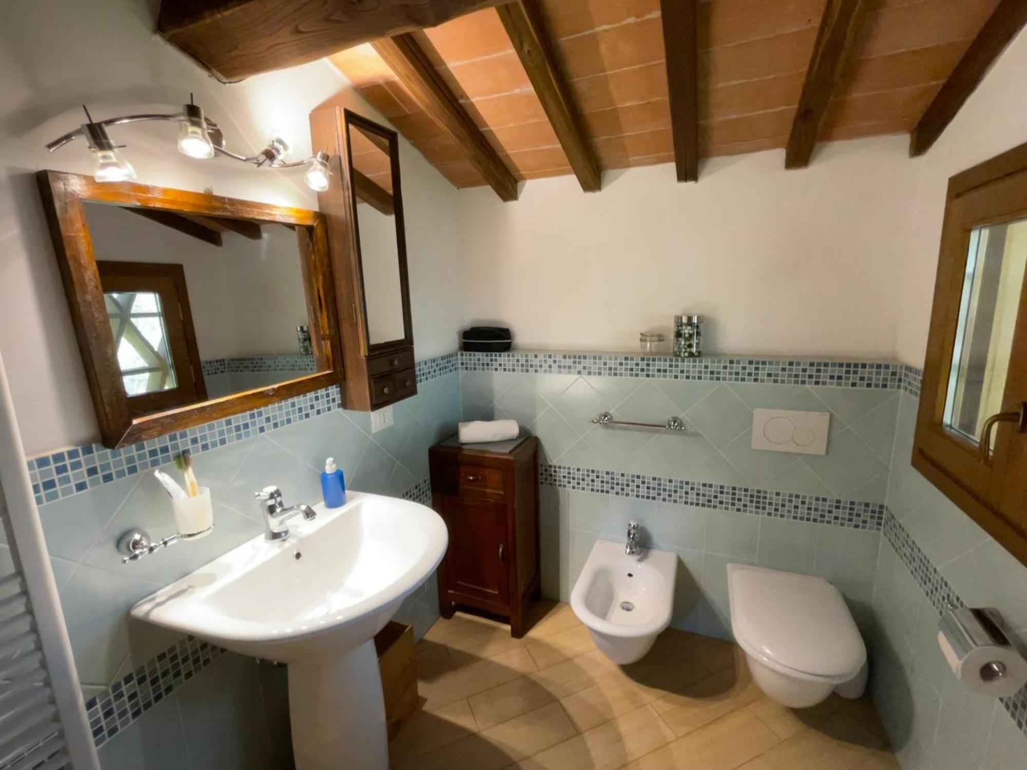 Agriturismo Podere Le Tombe Guest House Palaia Rom bilde