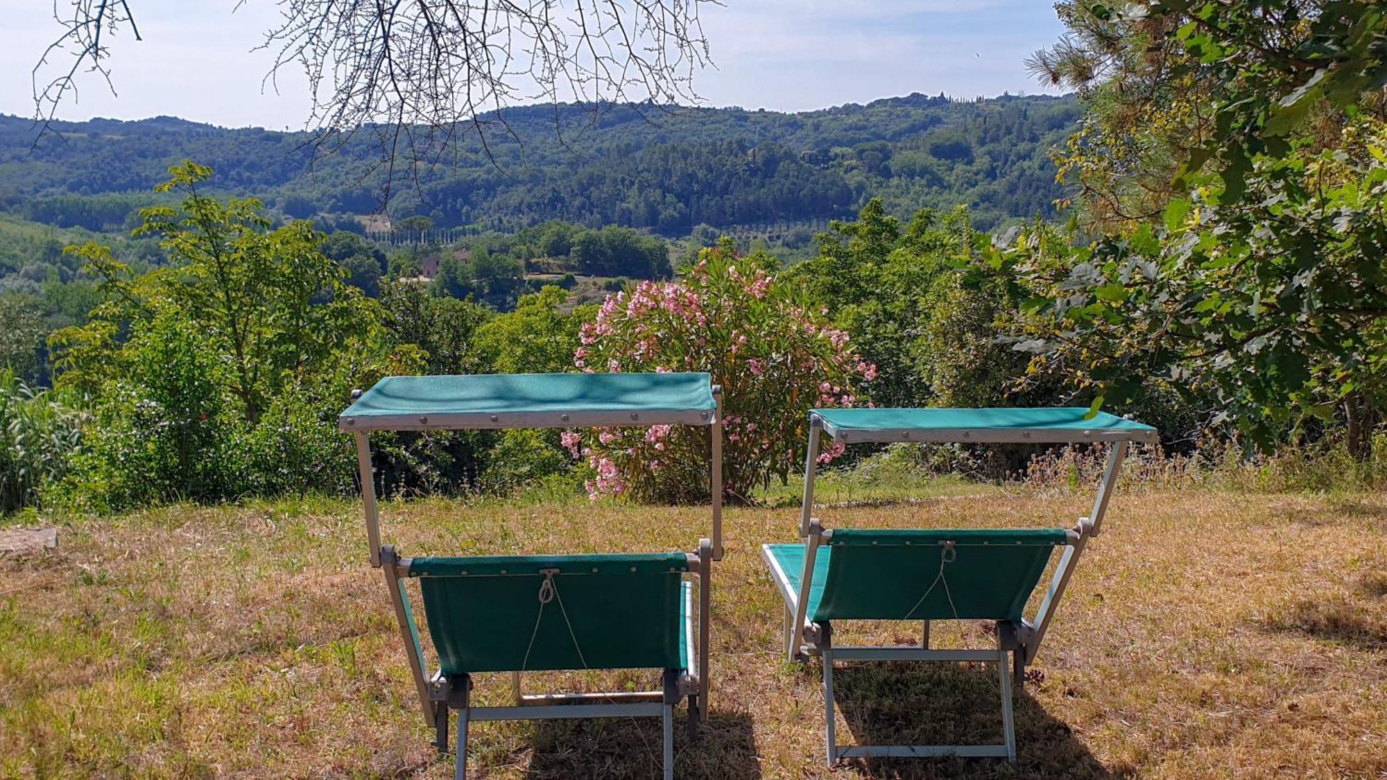 Agriturismo Podere Le Tombe Guest House Palaia Rom bilde
