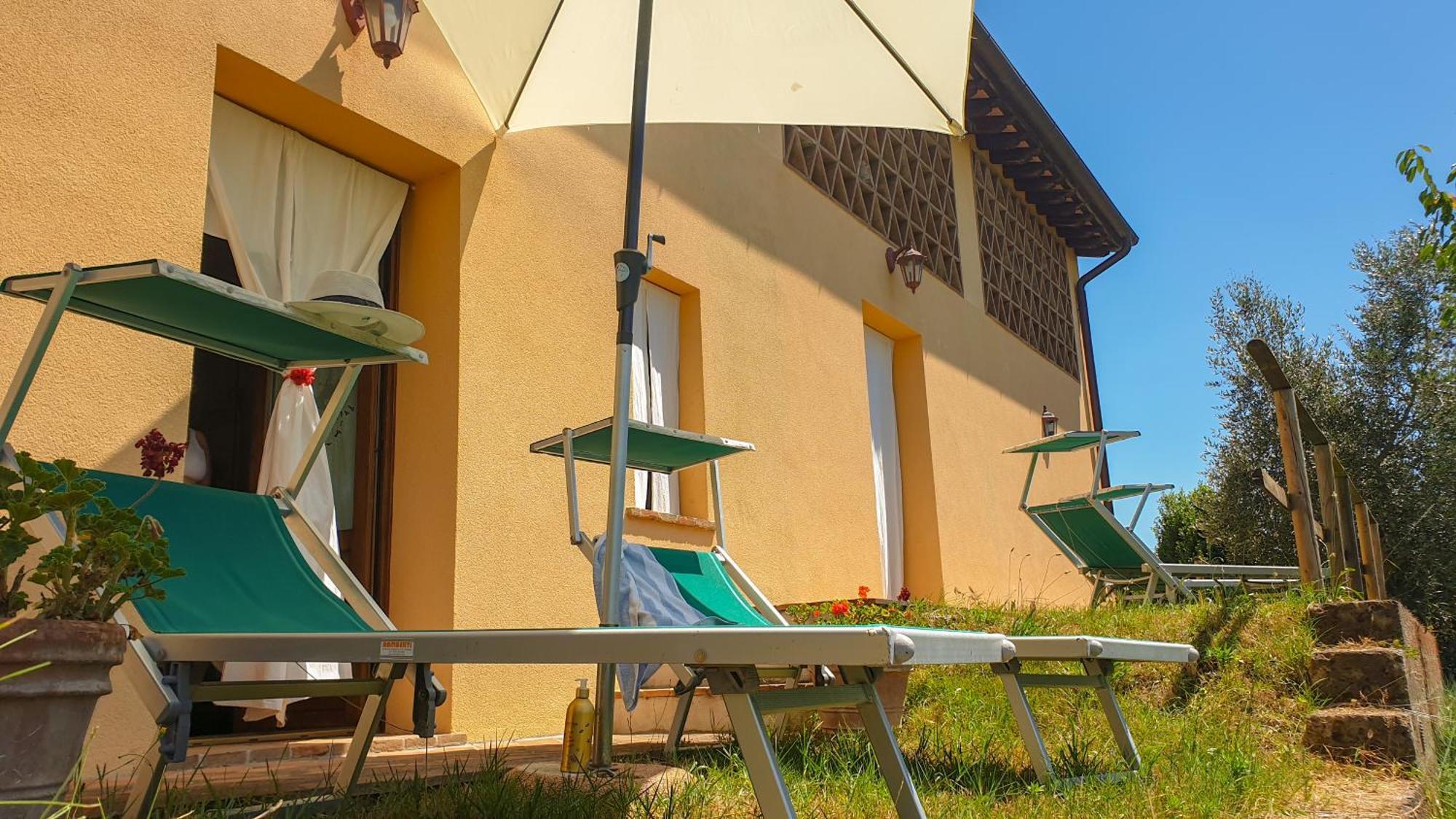 Agriturismo Podere Le Tombe Guest House Palaia Rom bilde